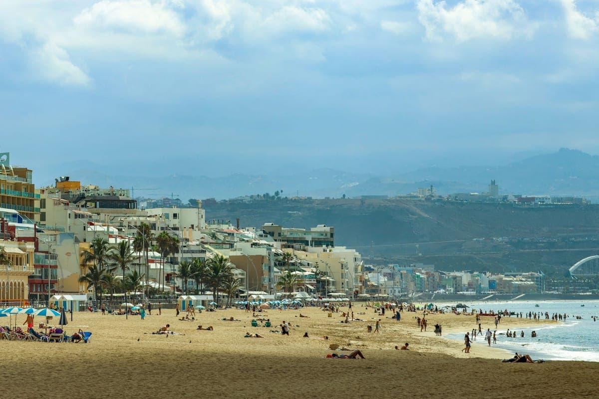 Las Canteras beach and seafront in Las Palmas de Gran Canaria